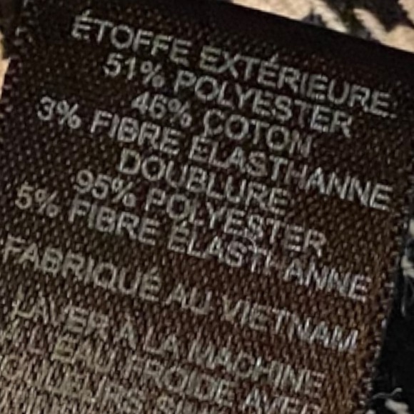 Express Plaid Houndstooth Blazer Cropped
Jacket Size 4 Like New - Picture 4 of 6